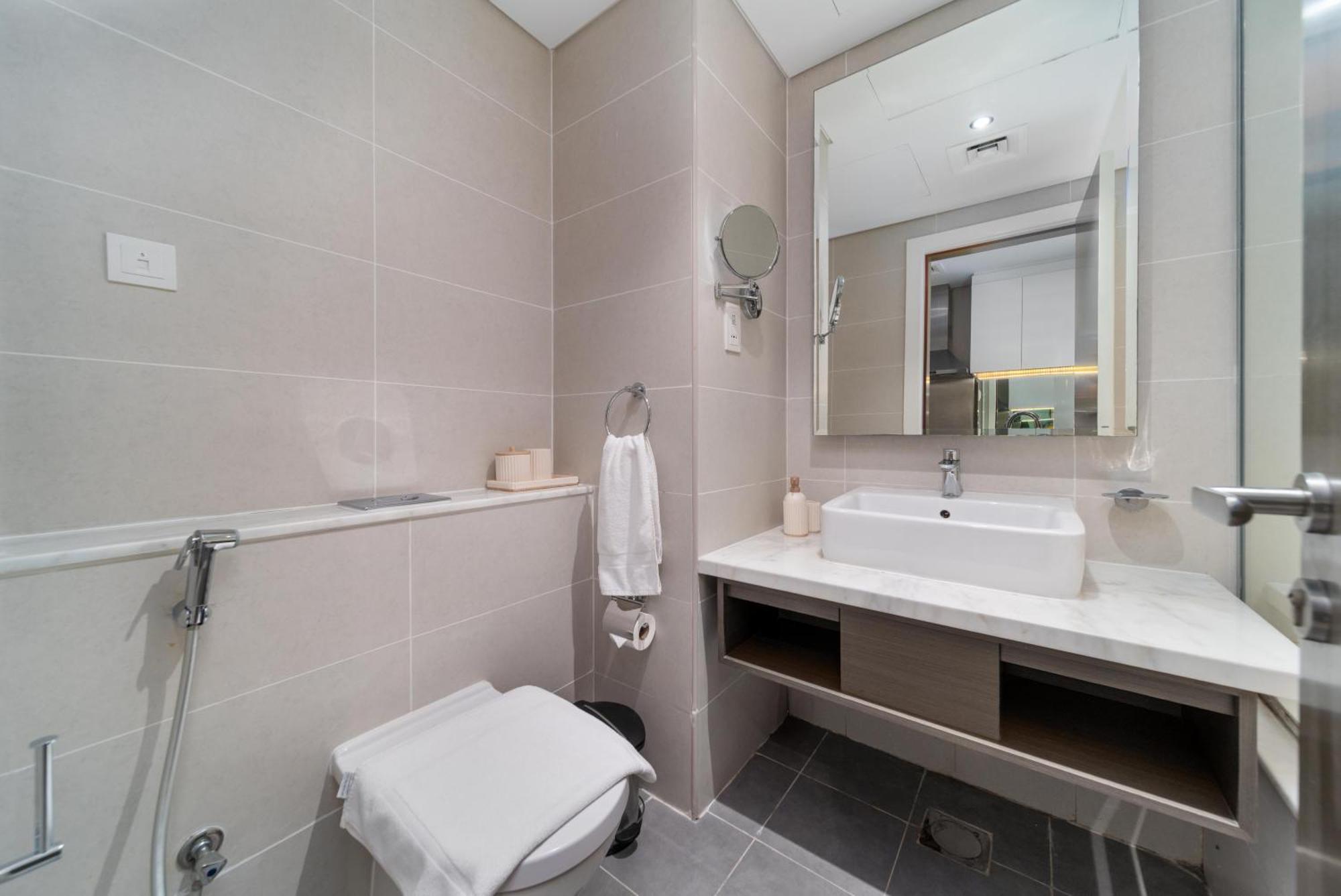 White Sage - Premium Furnished With Large Balcony * Dubai